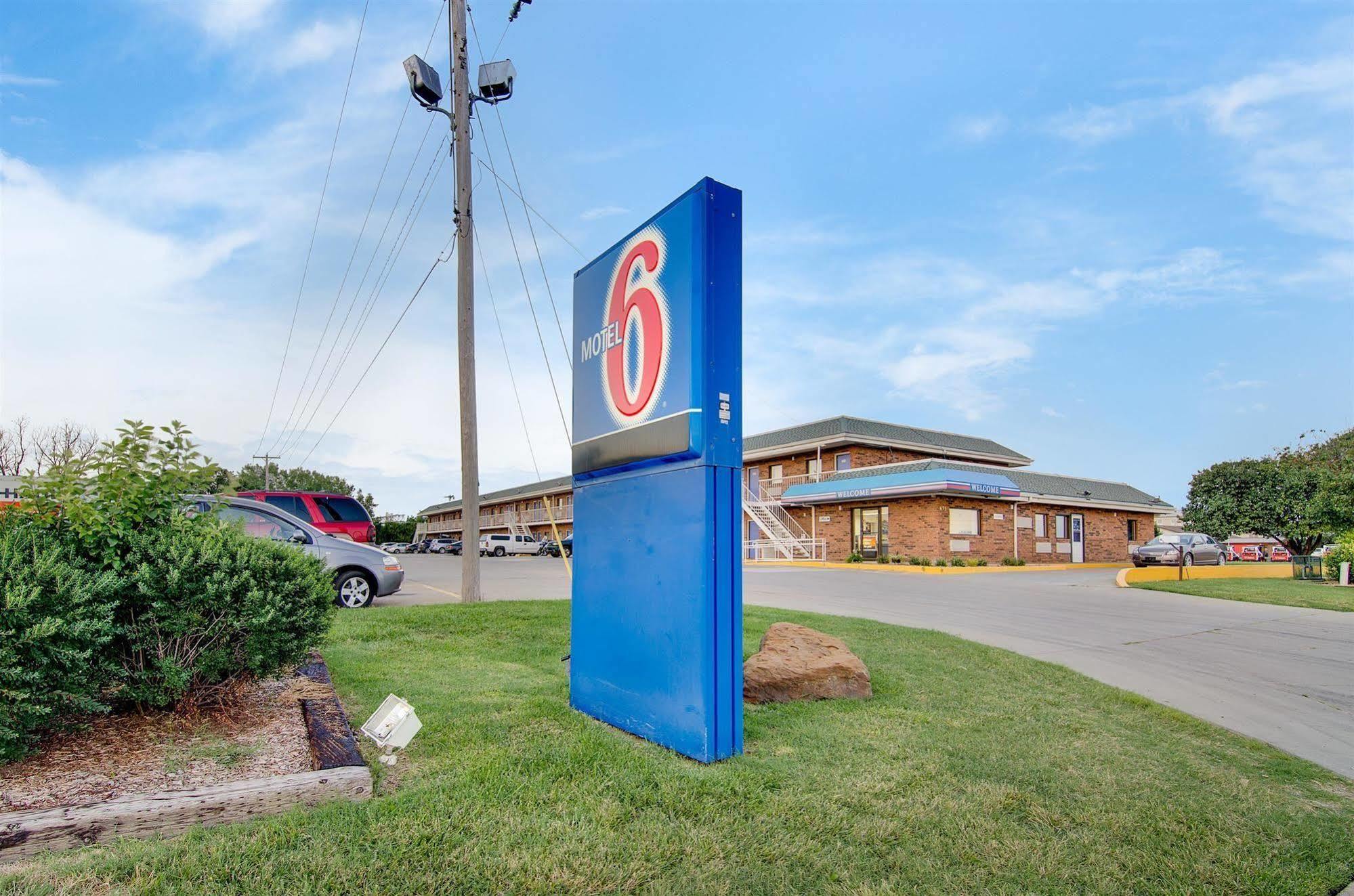 Motel 6-Salina, KS Exterior foto