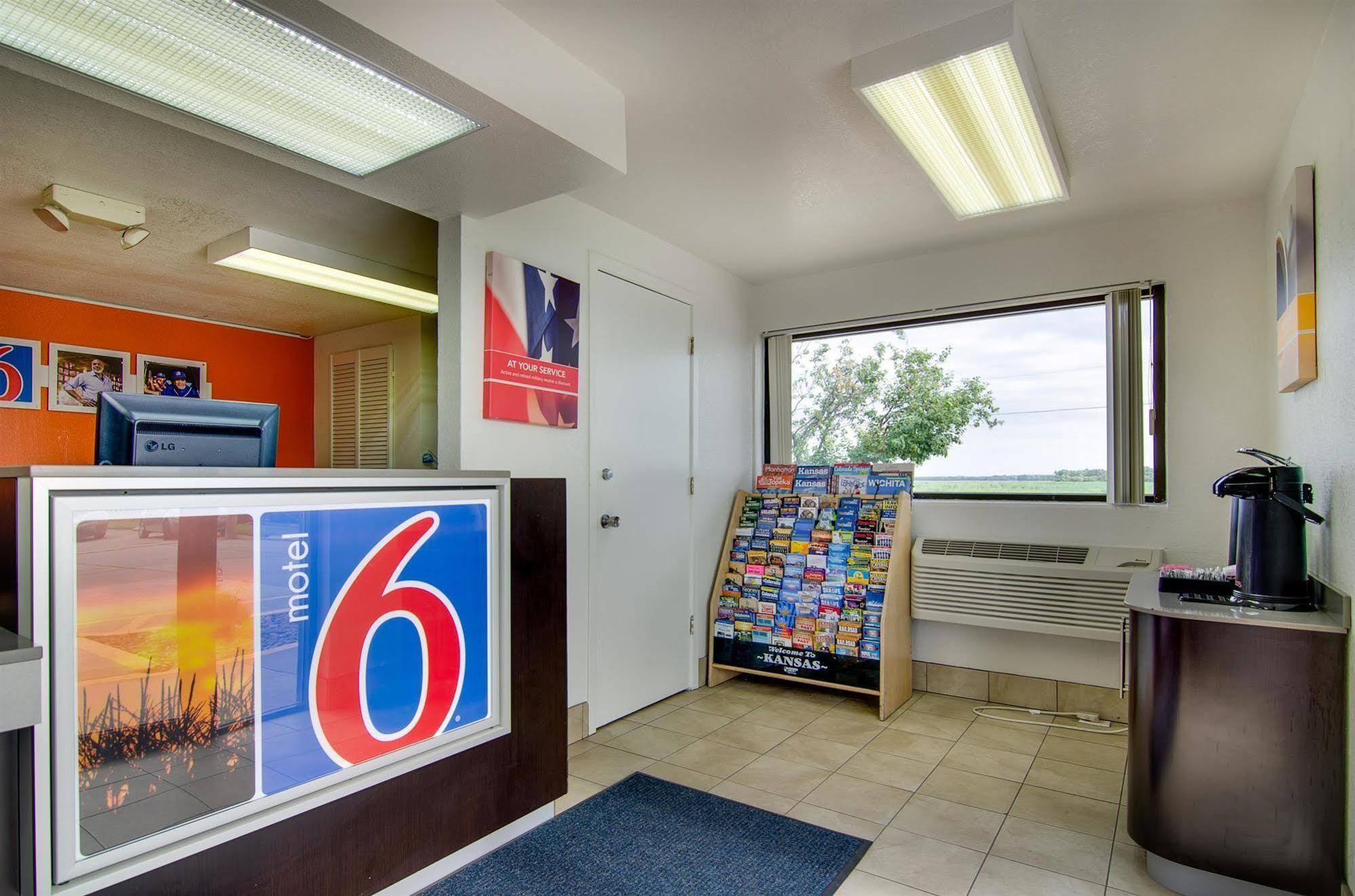 Motel 6-Salina, KS Exterior foto