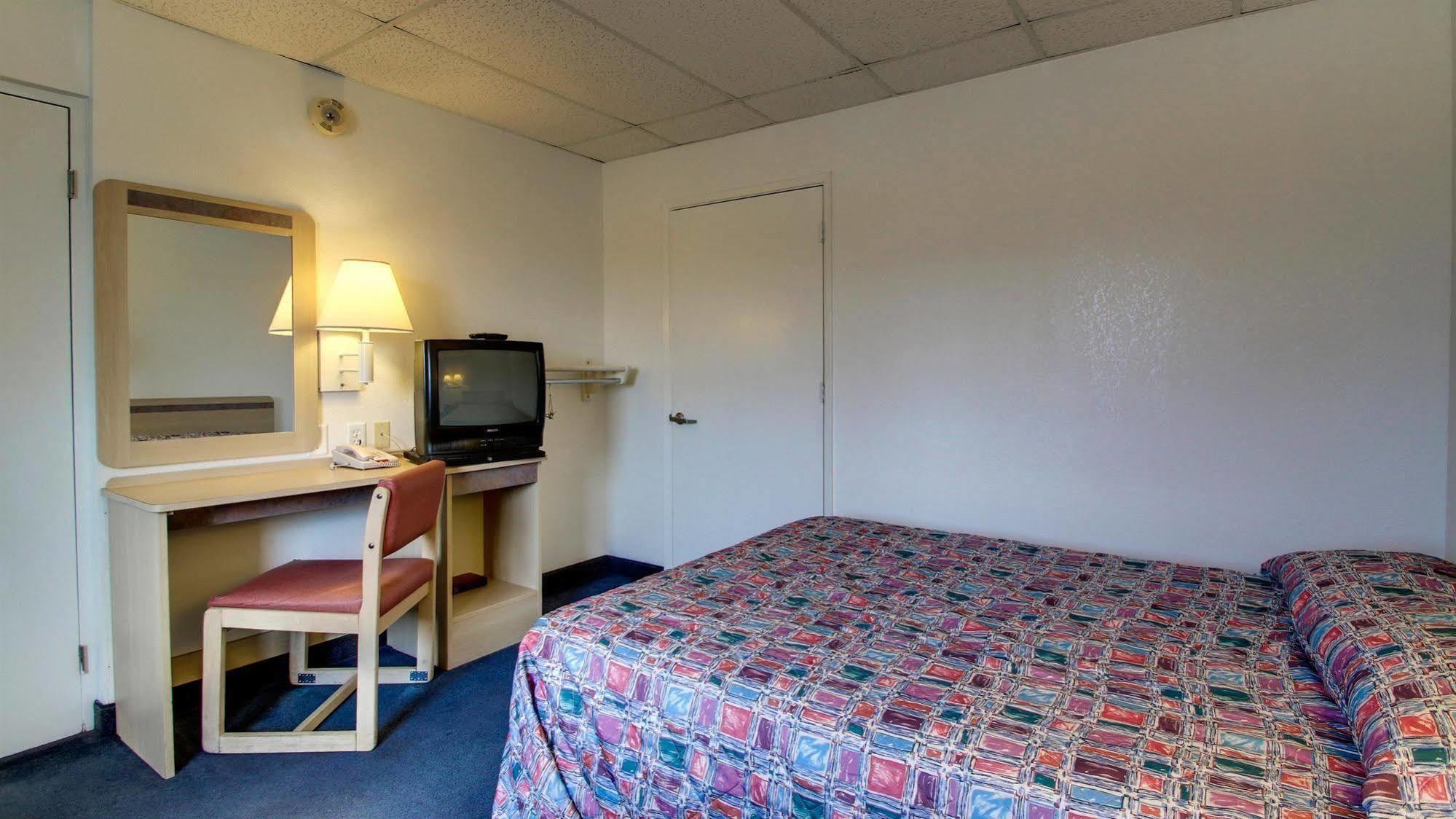 Motel 6-Salina, KS Exterior foto